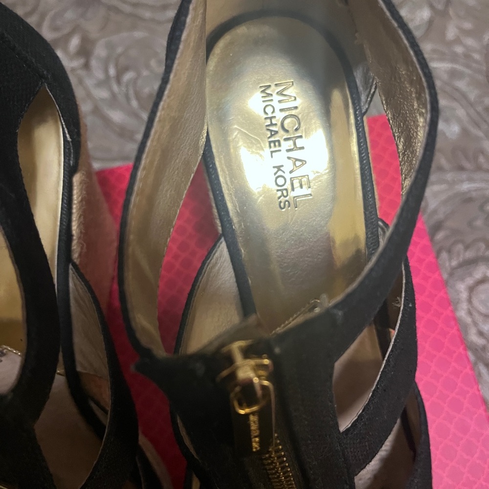 Michael Kors Berkeley Espadrilles - Picture 4 of 5